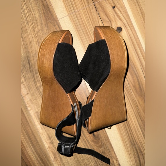 Steven Madden wedge heel - Picture 3 of 7